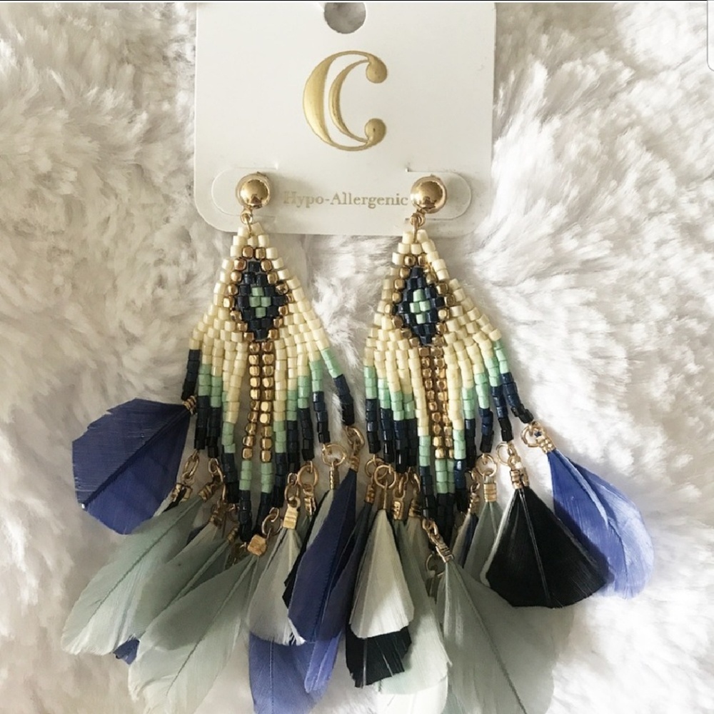 Charming Charlie Feather earrings